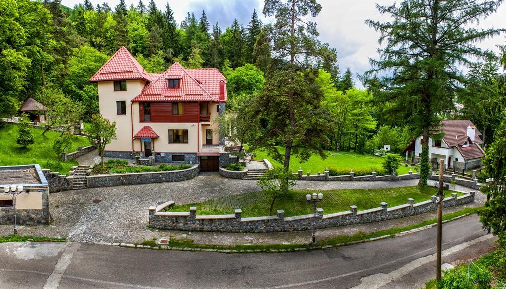 Pensiunea Boema Sinaia Exterior photo